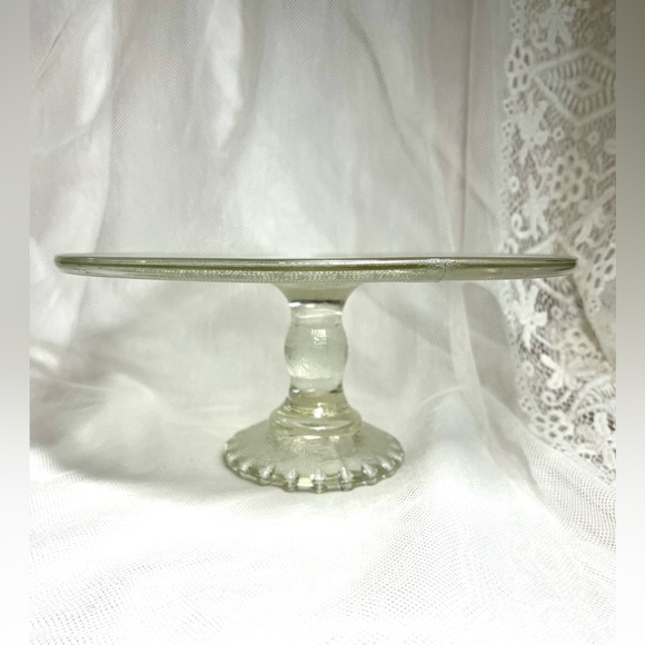 Antique EAPG Bryce Brothers Footed Cake Stand - Picture 12 of 12